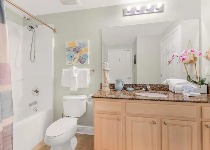 Crystal Tower 1703 By Collection Apartment