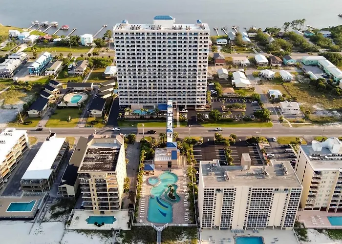 Crystal Tower 1703 By Collection Apartment